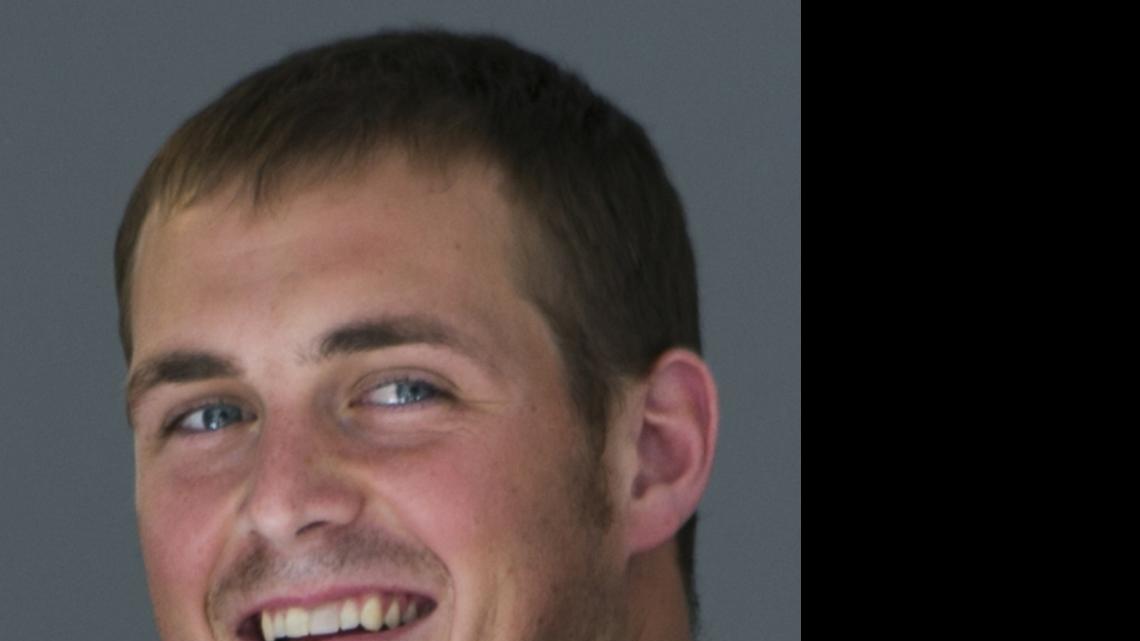 New Rams QB Mannion looks the part, hopes to make smooth transition