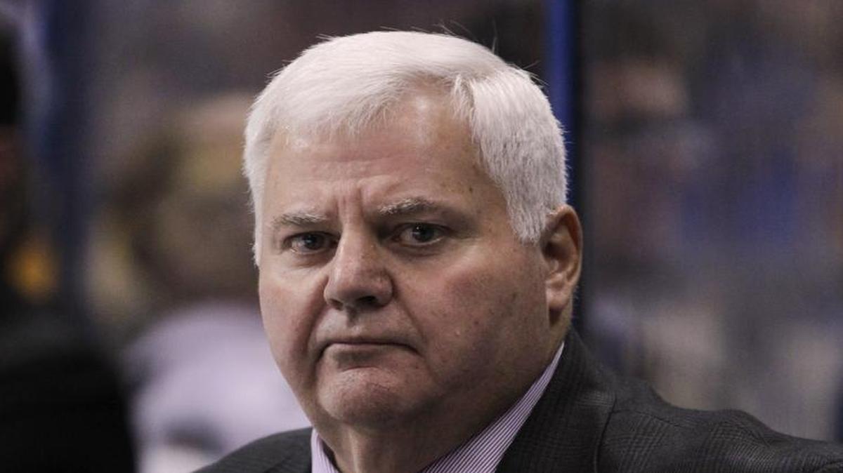 
File photo of St. St. Louis Blues head coach Ken Hitchcock.
