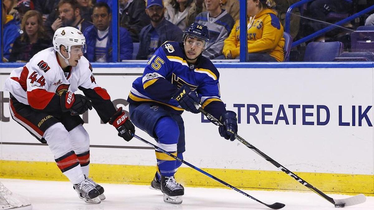 St. Louis Blues' Robby Fabbri, right, will miss the rest of the season because of an ACL injury to his left knee suffered Saturday against the Pittsburgh Penguins. (AP Photo/Billy Hurst)